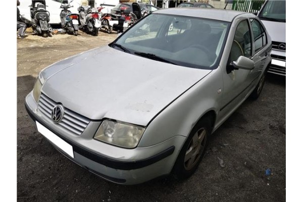 volkswagen bora berlina (1j2) del año 1999