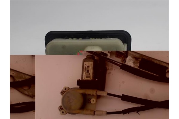 Recambio de maneta exterior porton para renault clio iii 1.5 dci referencia OEM IAM 8200076256  