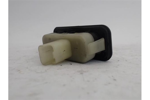 Recambio de maneta exterior porton para renault clio iii 1.5 dci referencia OEM IAM 8200076256  