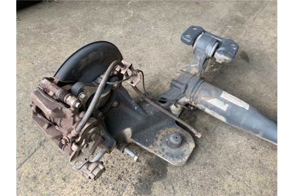 Recambio de puente trasero para opel astra k berlina 5p 1.6 dynamic referencia OEM IAM 39140603  