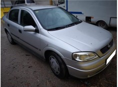 opel astra g berlina del año 2001