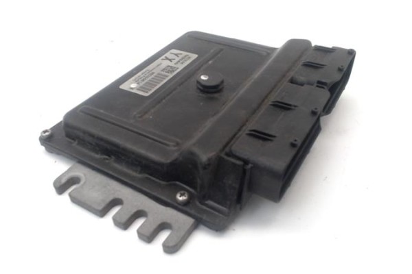 Recambio de centralita para nissan micra (k12e) 1.2 16v referencia OEM IAM 23710AY30D 23710AY301 