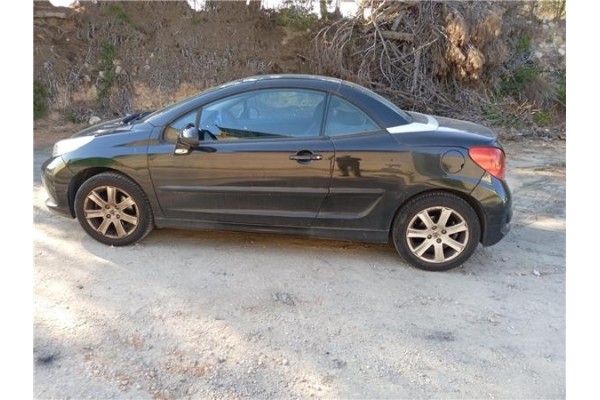 peugeot 207 cc cabrio-coupé del año 2008