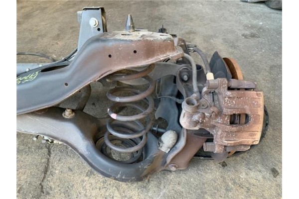 Recambio de puente trasero para ford focus berlina (cew) 1.5 business referencia OEM IAM 1830929  