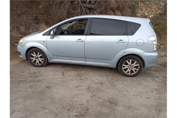toyota corolla verso (r1) del año 2008