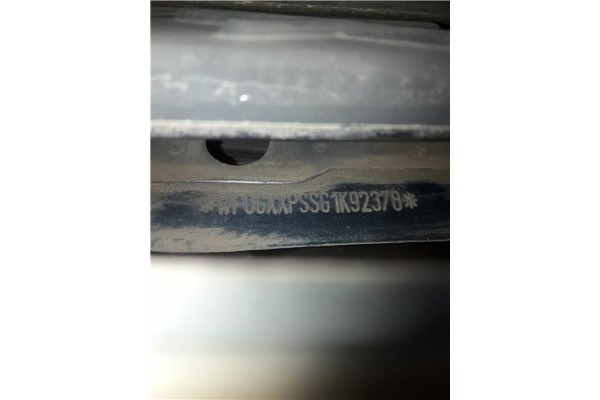 ford galaxy (vy) del año 2002