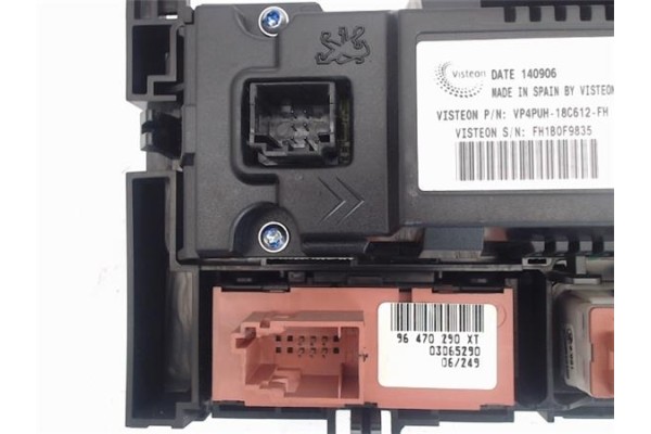 Recambio de mandos climatizador para peugeot 407 2.0 hdi 135 referencia OEM IAM 96573322yw02  