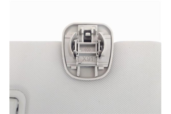 Recambio de parasol izquierdo para renault captur i 0.9 zen referencia OEM IAM   