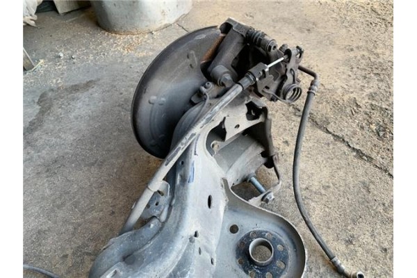 Recambio de puente trasero para citroen c3 picasso 1.6 exclusive referencia OEM IAM 5148W2  