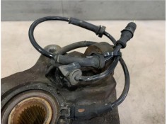 Recambio de mangueta delantero izquierda para renault trafic ii furgón (fl) 2.5 dti referencia OEM IAM 8200630474  