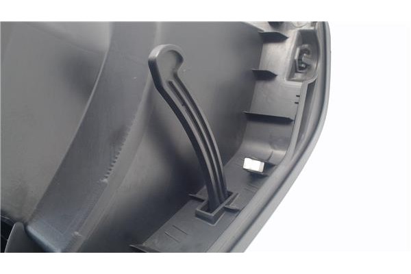 Recambio de guantera salpicadero para mazda 3 sedán (bk) 1.6 di turbo referencia OEM IAM BP4K64161  
