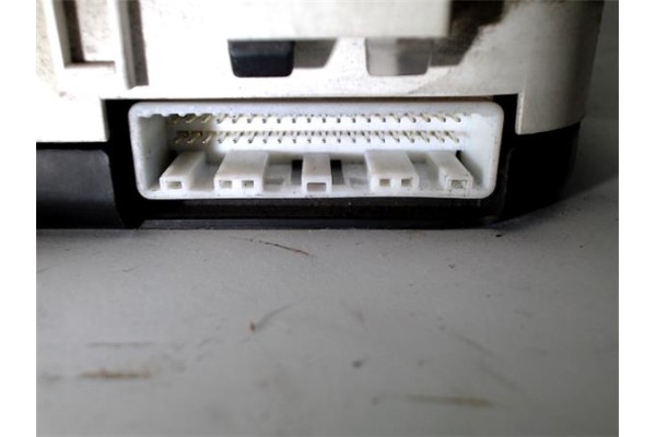 Recambio de cuadro completo para toyota corolla verso (e12) 2.0 d4d referencia OEM IAM 83000F060L  