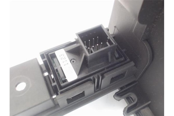 Recambio de guantera salpicadero para opel astra j gtc 1.7 dtci referencia OEM IAM 13268467  
