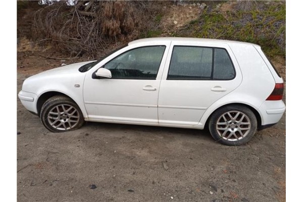 volkswagen golf iv berlina (1j1) del año 2003