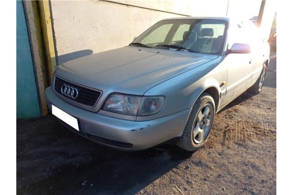 audi a6 berlina (c4)(1994) del año 