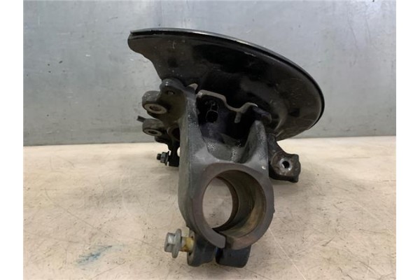Recambio de mangueta delantero derecha para ford focus berlina (cew) 1.5 business referencia OEM IAM AV613K170 AV613K170DAC 