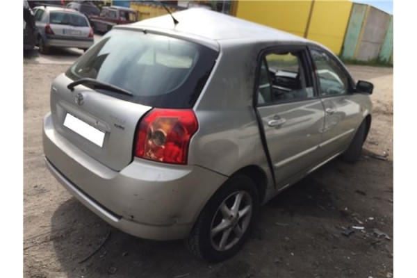 toyota corolla (e12) del año 2006