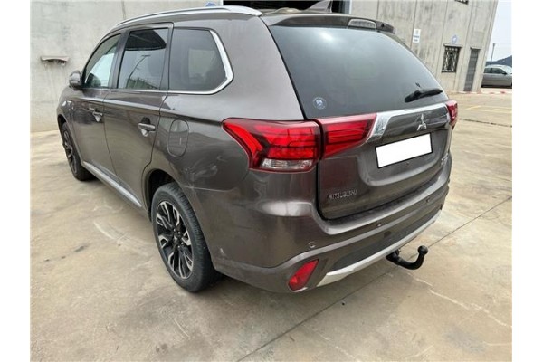 mitsubishi outlander (gf0/gg0) del año 2018