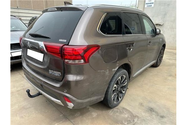 mitsubishi outlander (gf0/gg0) del año 2018