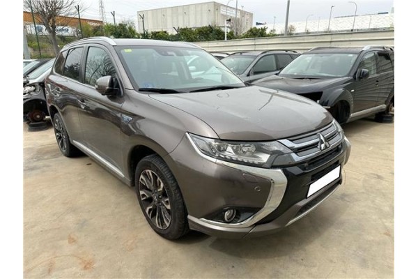 mitsubishi outlander (gf0/gg0) del año 2018