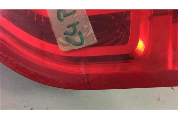 Recambio de piloto interior derecho para citroen c4 picasso 2.0 avatar referencia OEM IAM 9653547677  