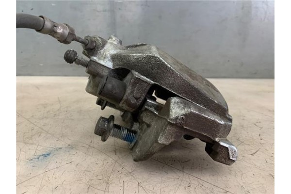 Recambio de pinza freno delantero derecha para ford focus berlina (cew) 1.5 business referencia OEM IAM AV61-2B294-AA  