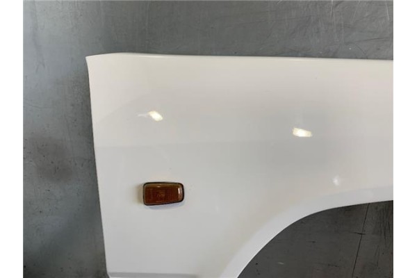 Recambio de aleta delantero derecha para citroen zx 1.9 d referencia OEM IAM 96076218  