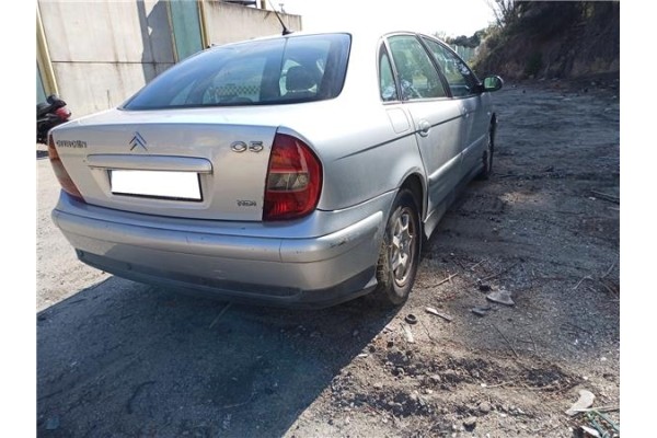 citroen c5 berlina del año 2004