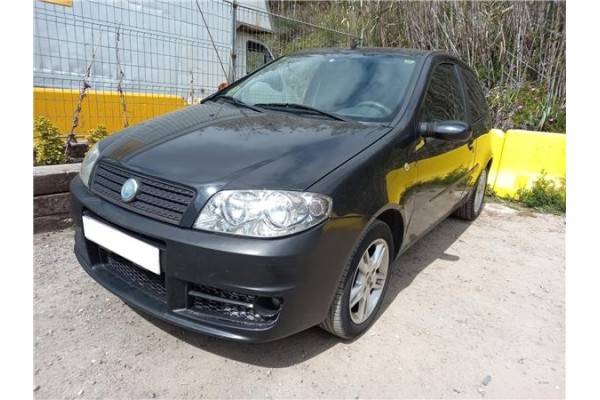 fiat ii punto (188) berlina del año 2005 fiat ii punto (188) berlina del año 2005