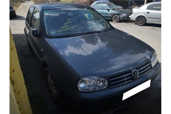 volkswagen golf iv berlina (1j1) del año 2001