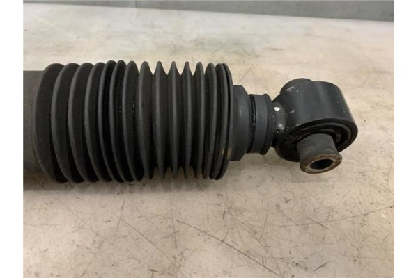 Recambio de amortiguador trasero izquierdo para citroen c5 tourer 2.0 business class referencia OEM IAM 9688226480  