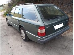 mercedes-benz clase e ranchera familiar (s124) del año 1993