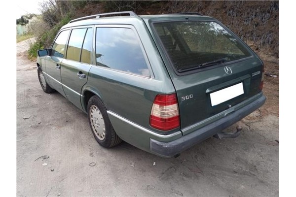 mercedes-benz clase e ranchera familiar (s124) del año 1993