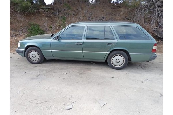 mercedes-benz clase e ranchera familiar (s124) del año 1993