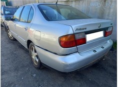 nissan primera berlina (p11) del año 1998