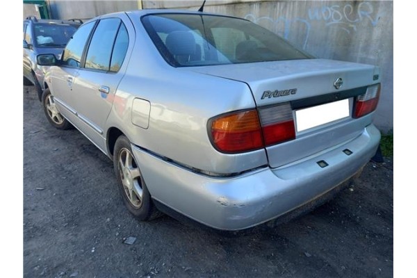 nissan primera berlina (p11) del año 1998