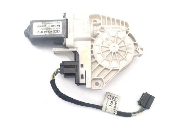 Recambio de motor elevalunas delantero izquierdo para audi a6 avant (4f5) 2.0 tdi referencia OEM IAM 4F0959801D  