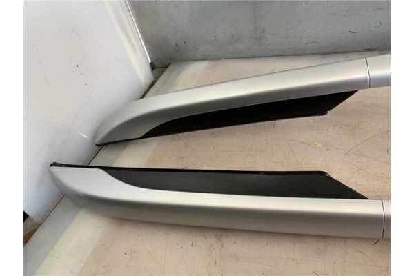 Recambio de barras de techo para citroen c5 tourer 2.0 business class referencia OEM IAM 9681135477  