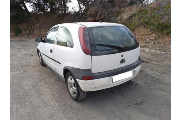 opel corsa c del año 2001