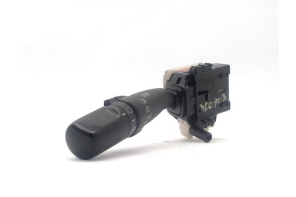 Recambio de mando intermitencia para toyota corolla verso (r1) 1.8 sol referencia OEM IAM 8414005110  