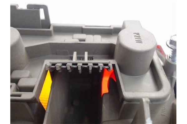 Recambio de piloto trasero izquierdo para opel astra f caravan referencia OEM IAM 6M45015  