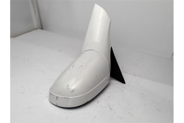 Recambio de retrovisor izquierdo para opel corsa b 1.4 i referencia OEM IAM 008062349  
