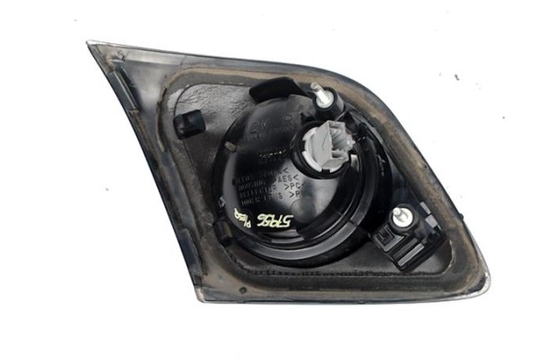 Recambio de piloto porton trasero izquierdo para mazda 3 berlina (bk) 1.6 di turbo referencia OEM IAM BP4N513G0C  