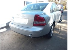 volvo s40 berlina del año 2007