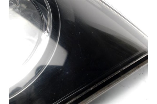 Recambio de piloto porton trasero izquierdo para mazda 3 berlina (bk) 1.6 di turbo referencia OEM IAM BP4N513G0C  