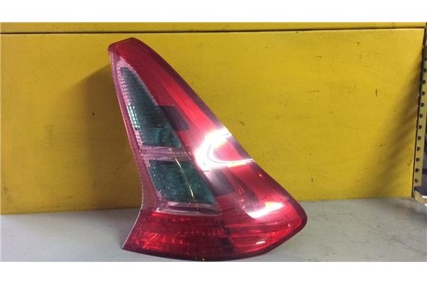 Recambio de piloto trasero derecho para citroen c4 berlina 1.4 collection referencia OEM IAM 9646801677   Recambio de piloto trasero derecho para citroen c4 berlina 1.4 collection referencia OEM IAM 9646801677