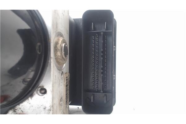 Recambio de nucleo abs para mazda 3 sedán (bk) 1.6 di turbo referencia OEM IAM 3M512C405HA  