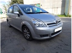 toyota corolla verso (r1) del año 2005