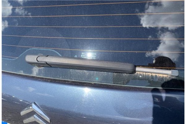 Recambio de brazo limpiaparabrisas trasero para citroen c5 tourer 2.0 business class referencia OEM IAM 6429ET  