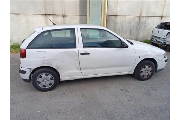 seat ibiza (6k1) del año 2002